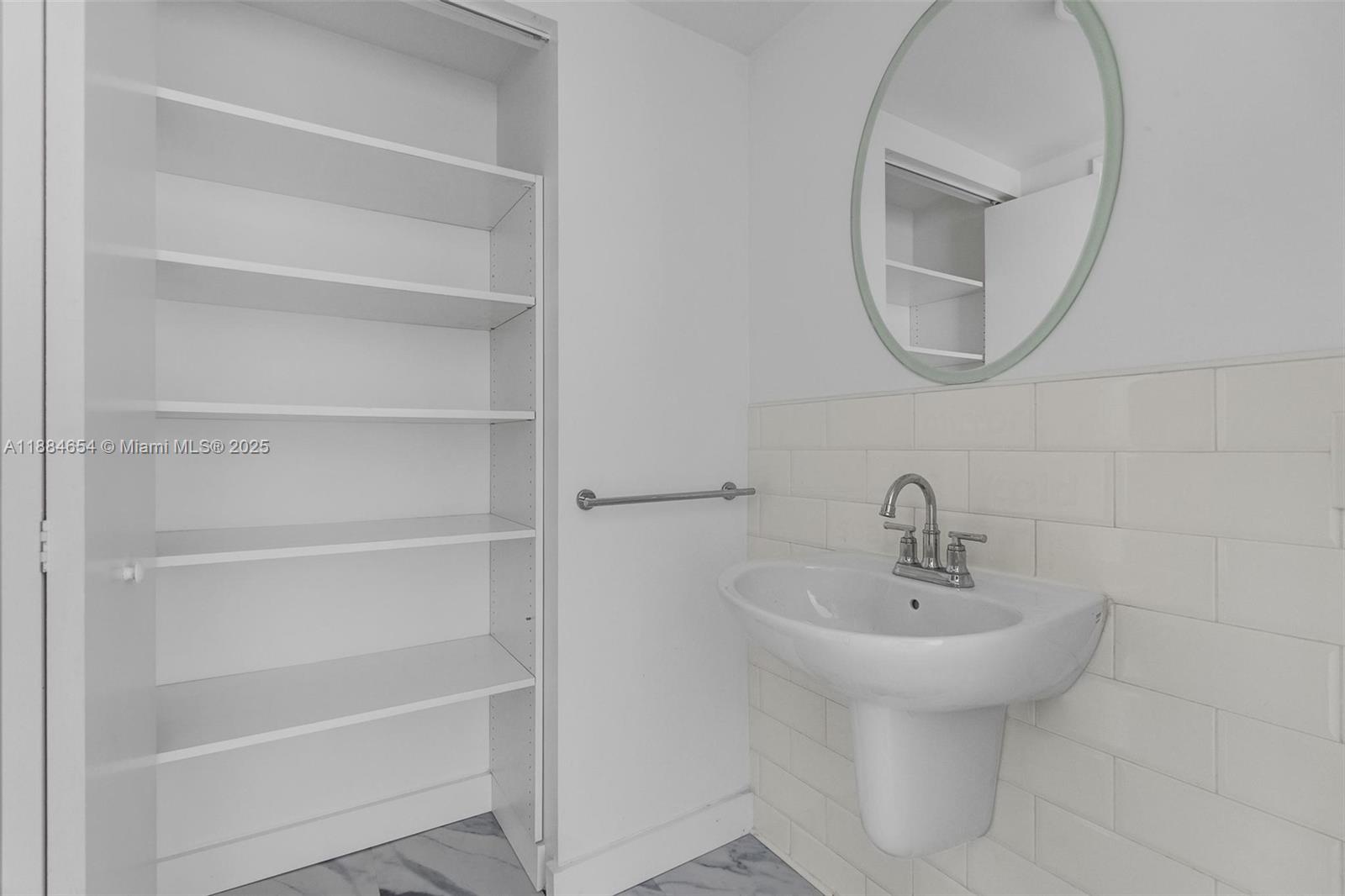 NEO VERTIKA CONDO - Residential