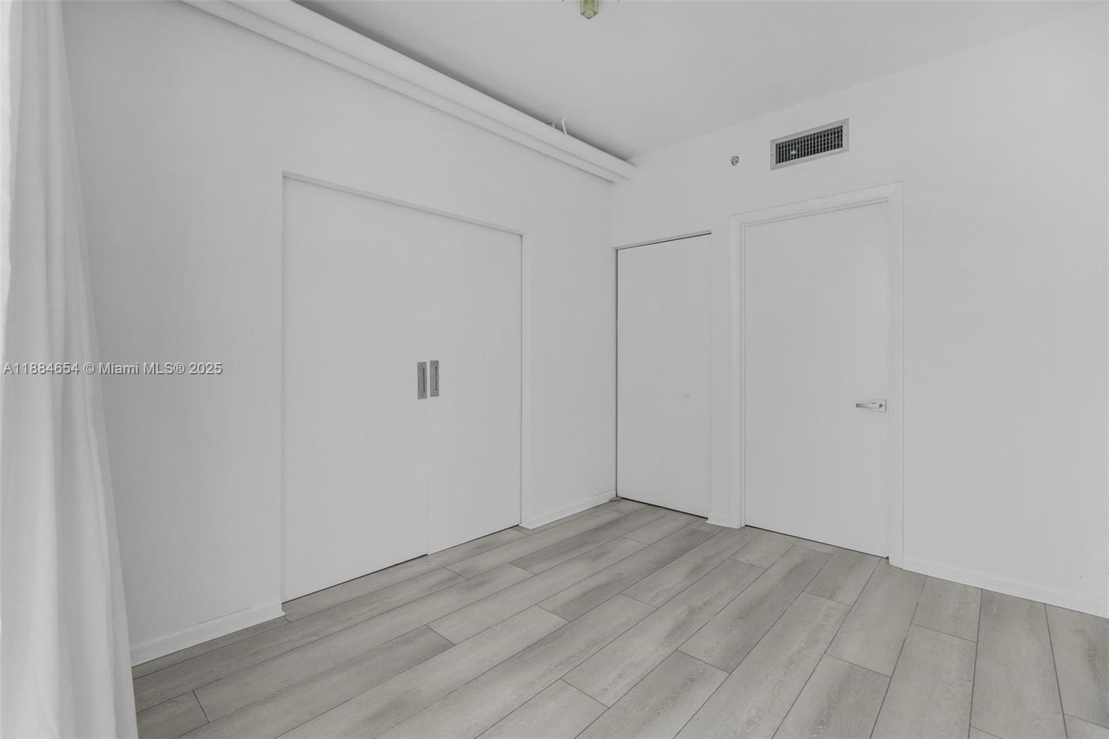 NEO VERTIKA CONDO - Residential