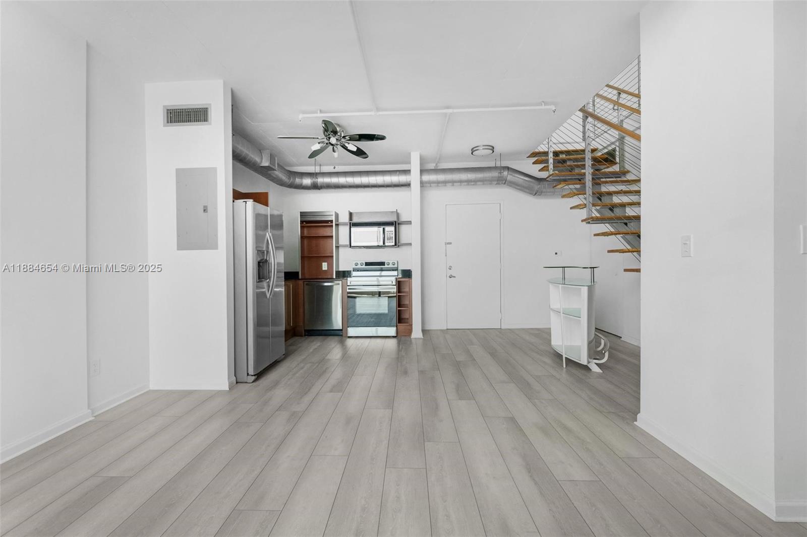 NEO VERTIKA CONDO - Residential