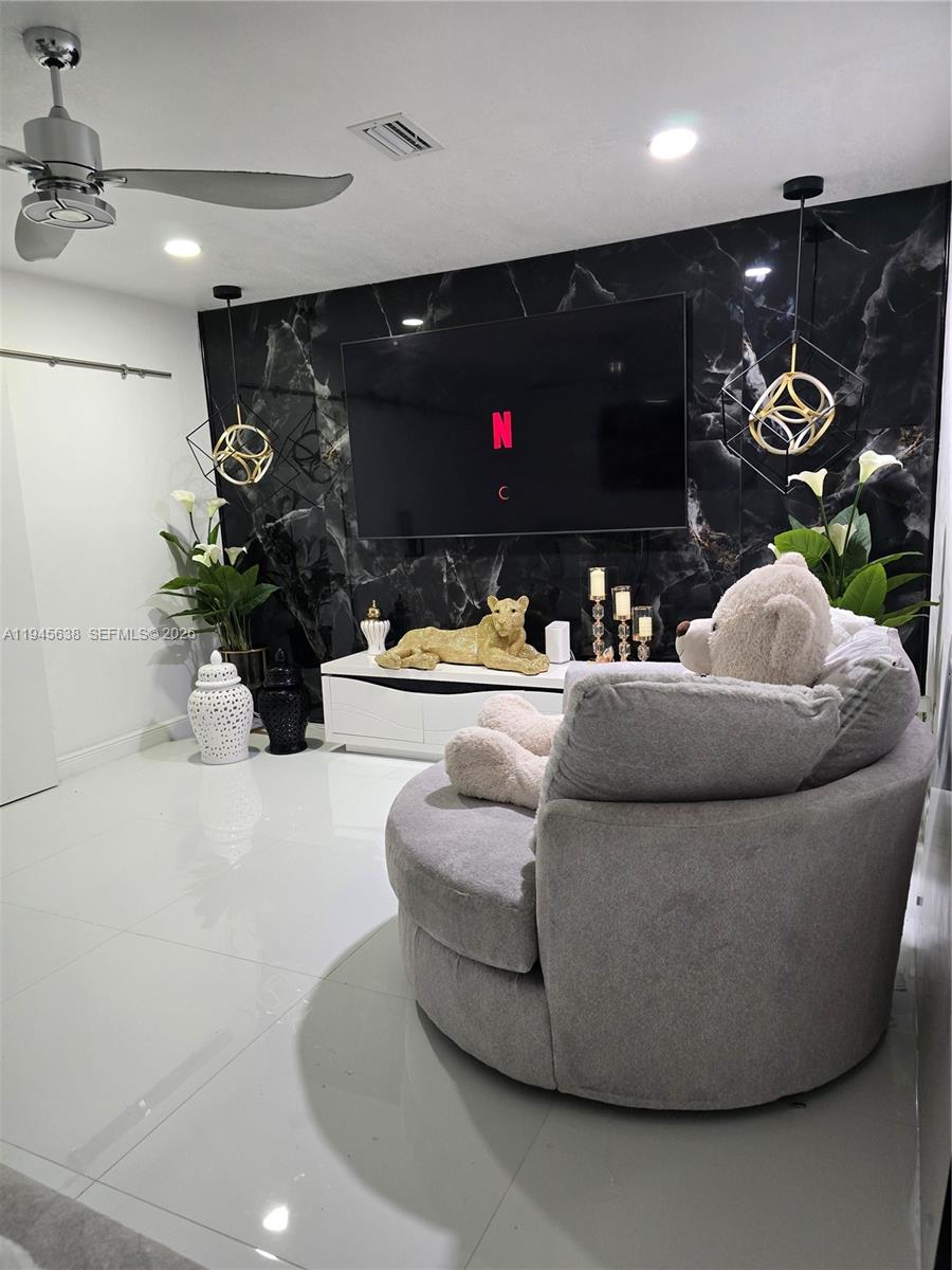 HUNTINGTON SECTION TWO - Residential