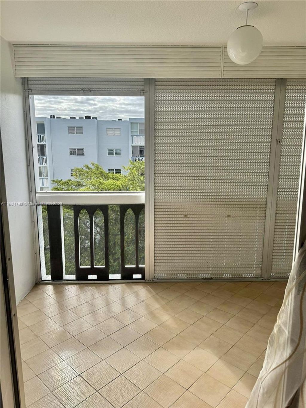 Photo of 320 NE 12th Ave #603, Hallandale Beach, FL 33009 (MLS # A11504763)