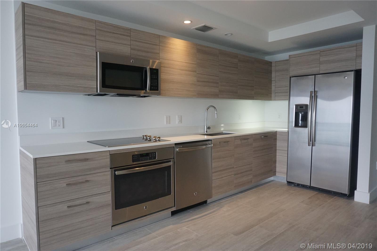 HYDE MIDTOWN - Residential Lease