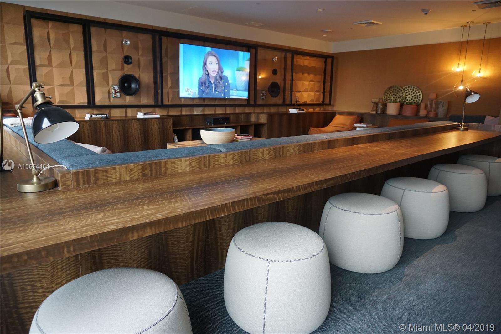 HYDE MIDTOWN - Residential Lease