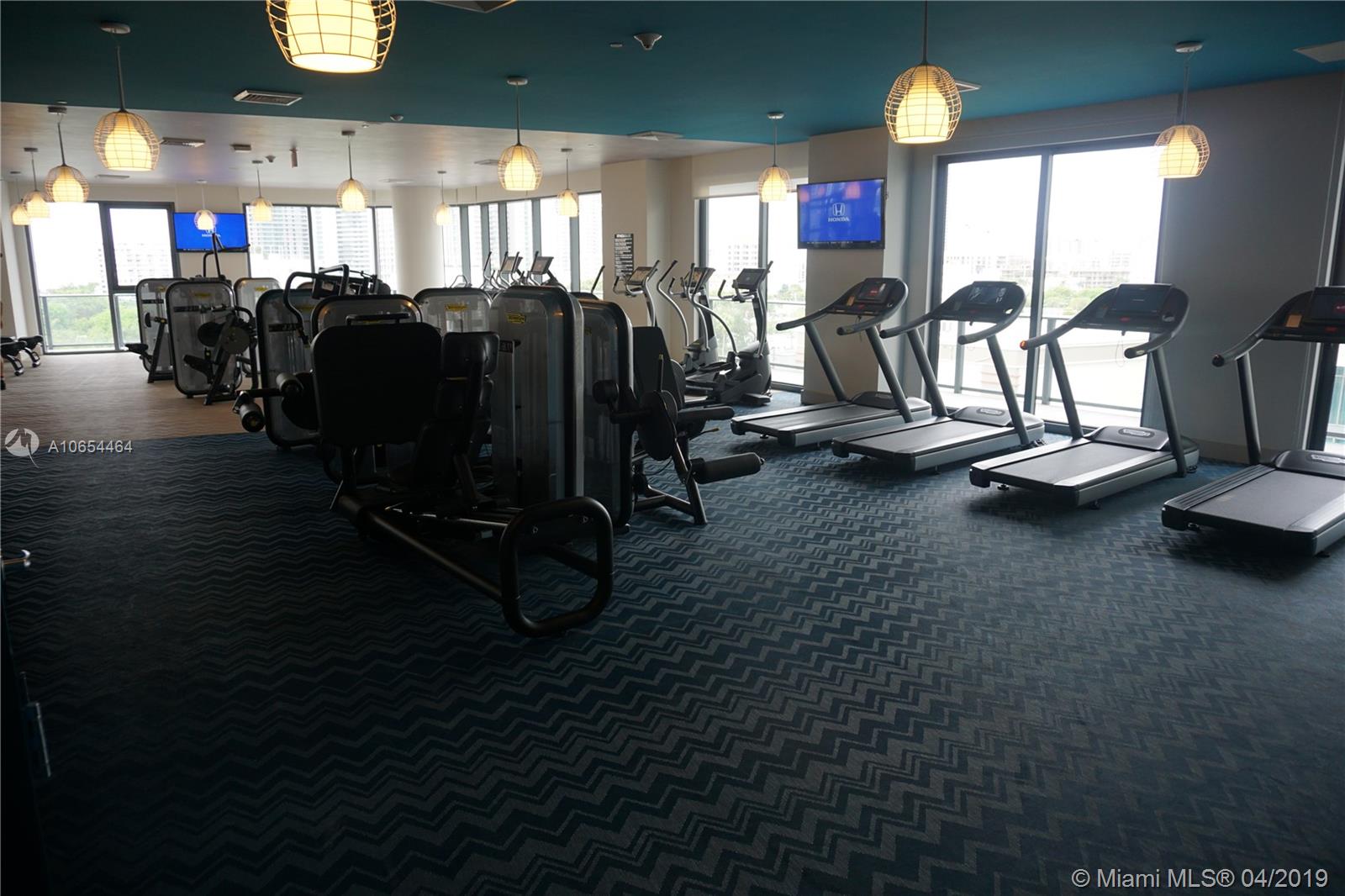 HYDE MIDTOWN - Residential Lease