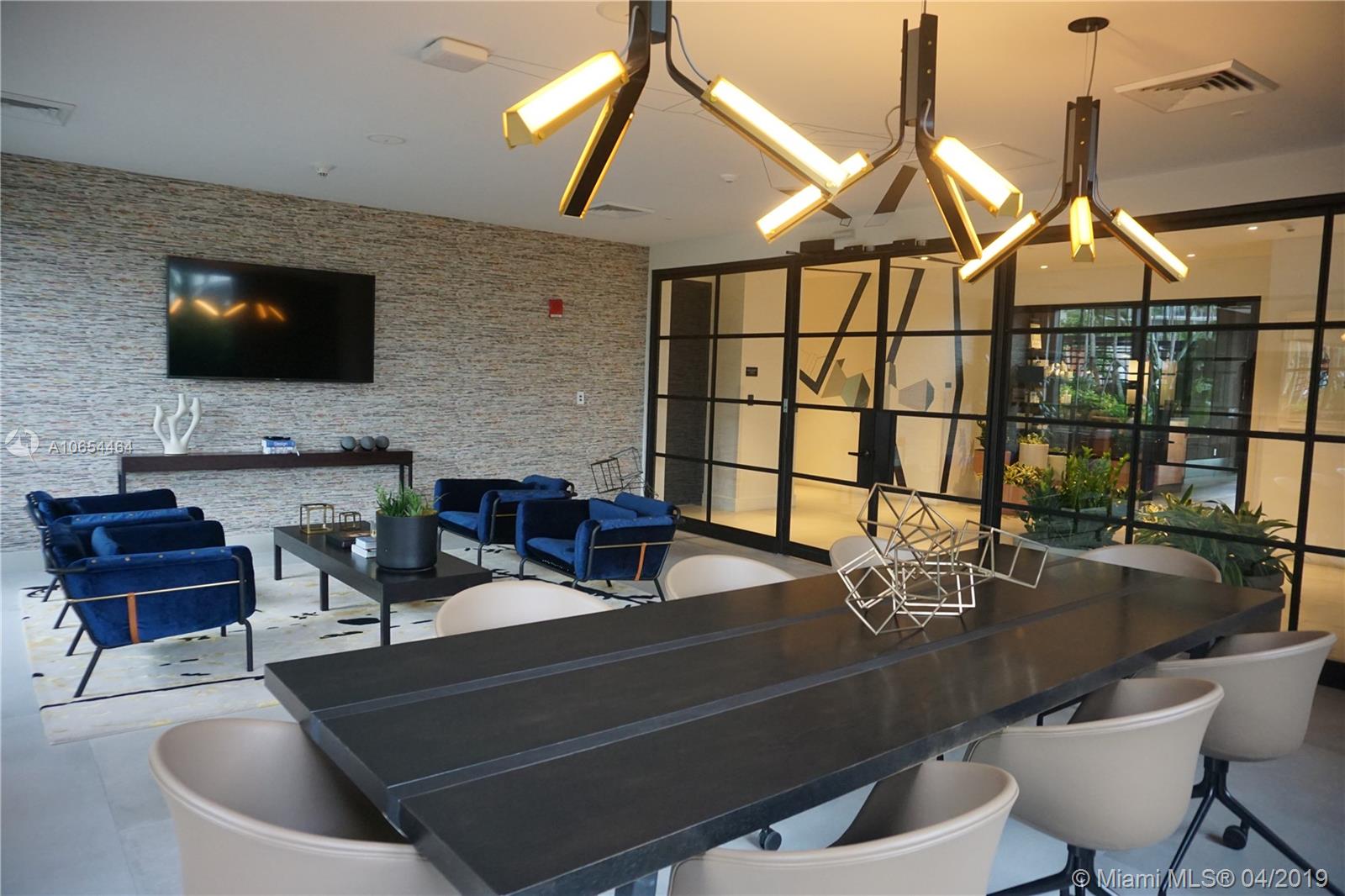 HYDE MIDTOWN - Residential Lease