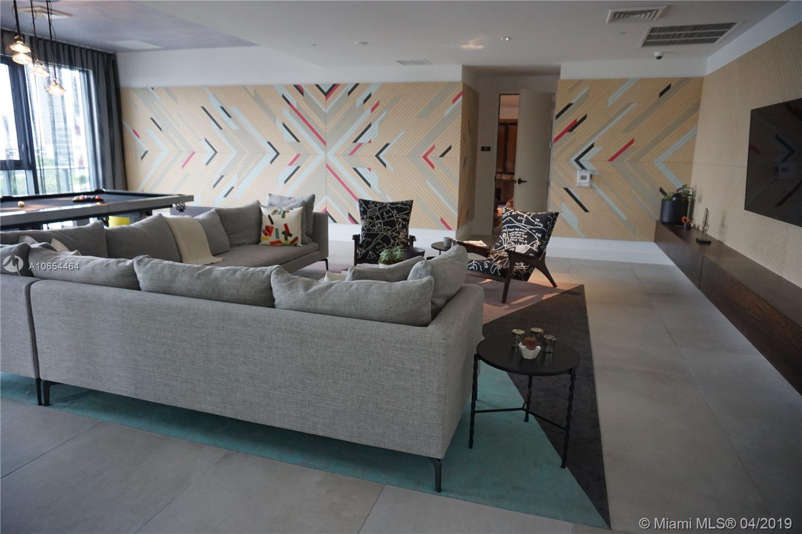 HYDE MIDTOWN - Residential Lease