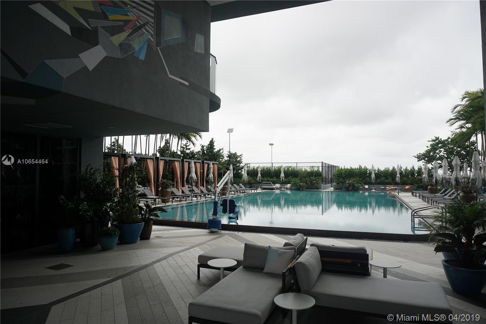 HYDE MIDTOWN - Residential Lease
