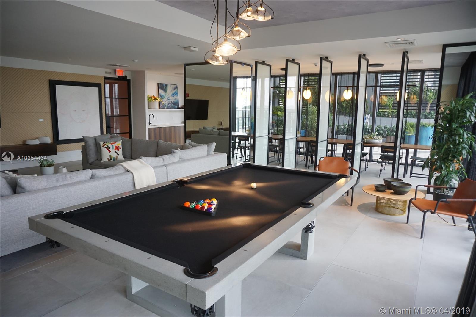 HYDE MIDTOWN - Residential Lease