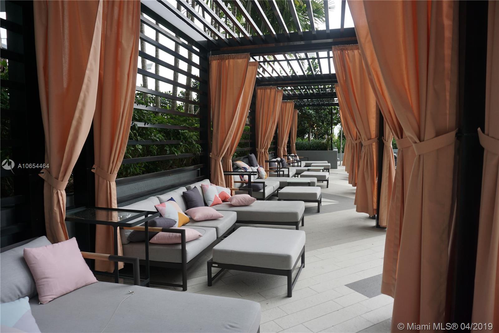 HYDE MIDTOWN - Residential Lease