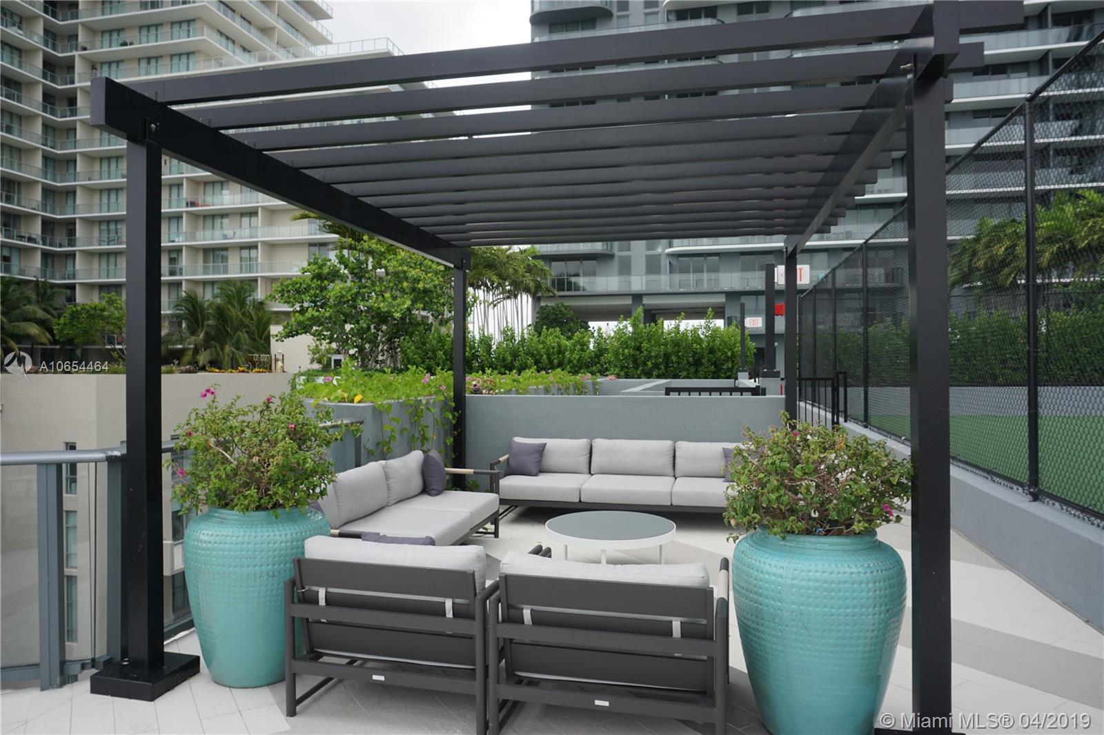 HYDE MIDTOWN - Residential Lease