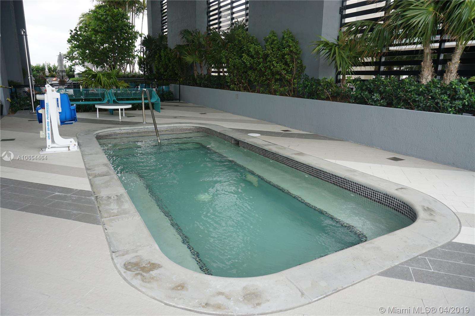 HYDE MIDTOWN - Residential Lease