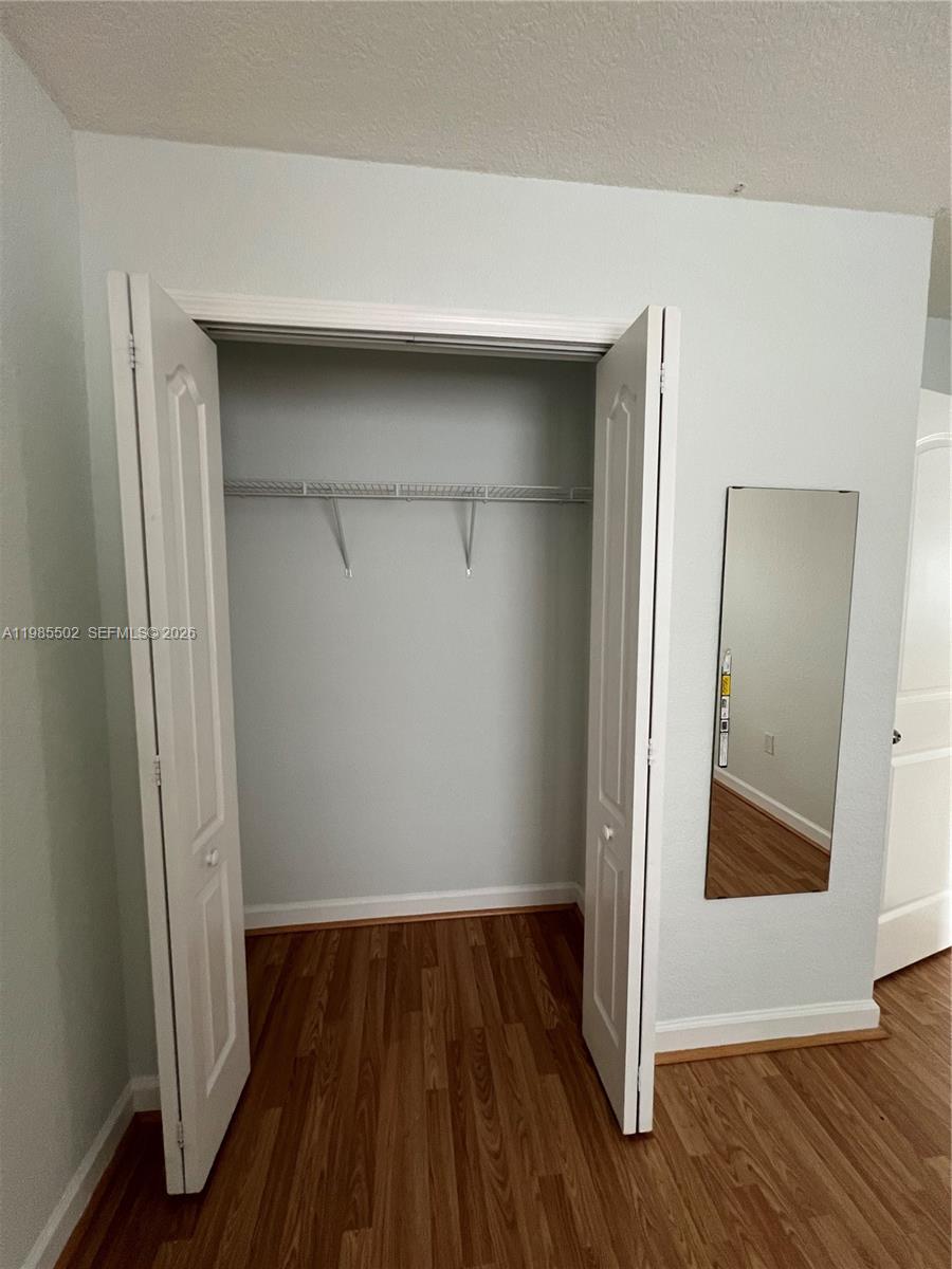 COURTYARDS FOUR CONDO - Residential