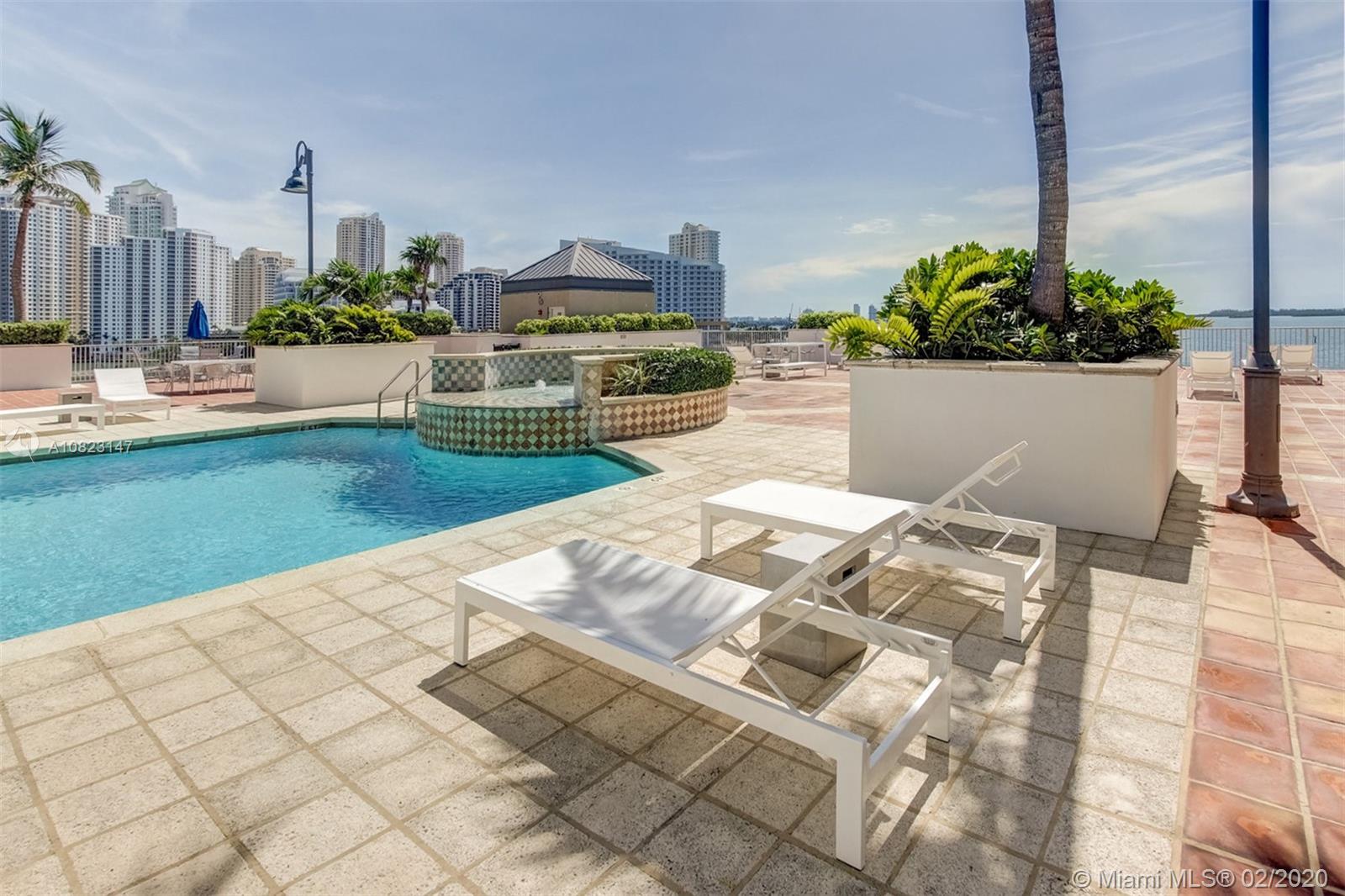 Yacht Club Brickell - Residential Lease