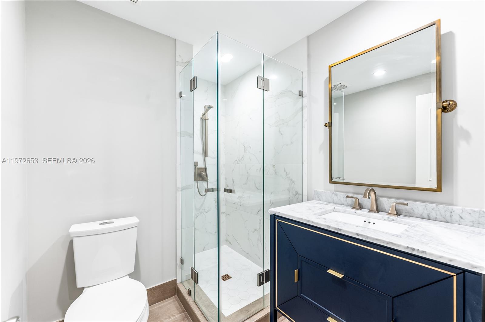 ROYAL HARBOUR YACHT CLUB - Residential