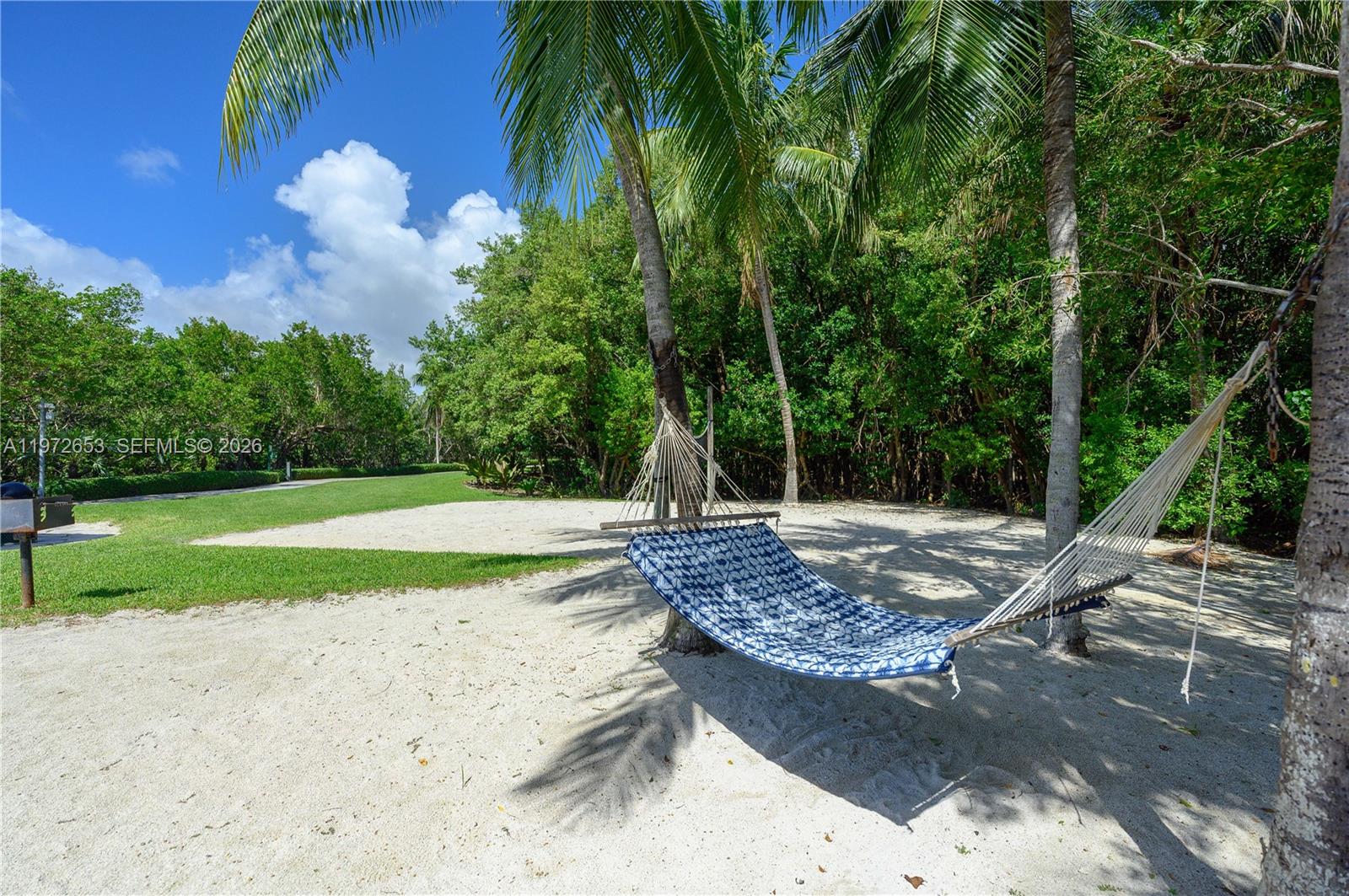 ROYAL HARBOUR YACHT CLUB - Residential