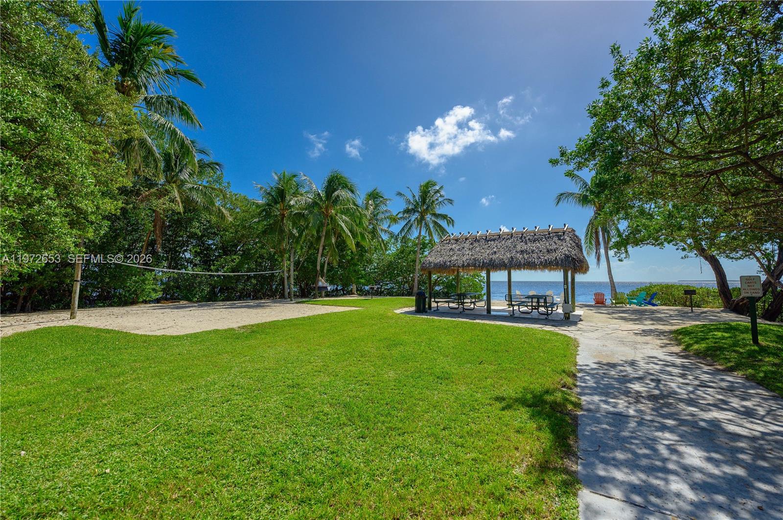 ROYAL HARBOUR YACHT CLUB - Residential