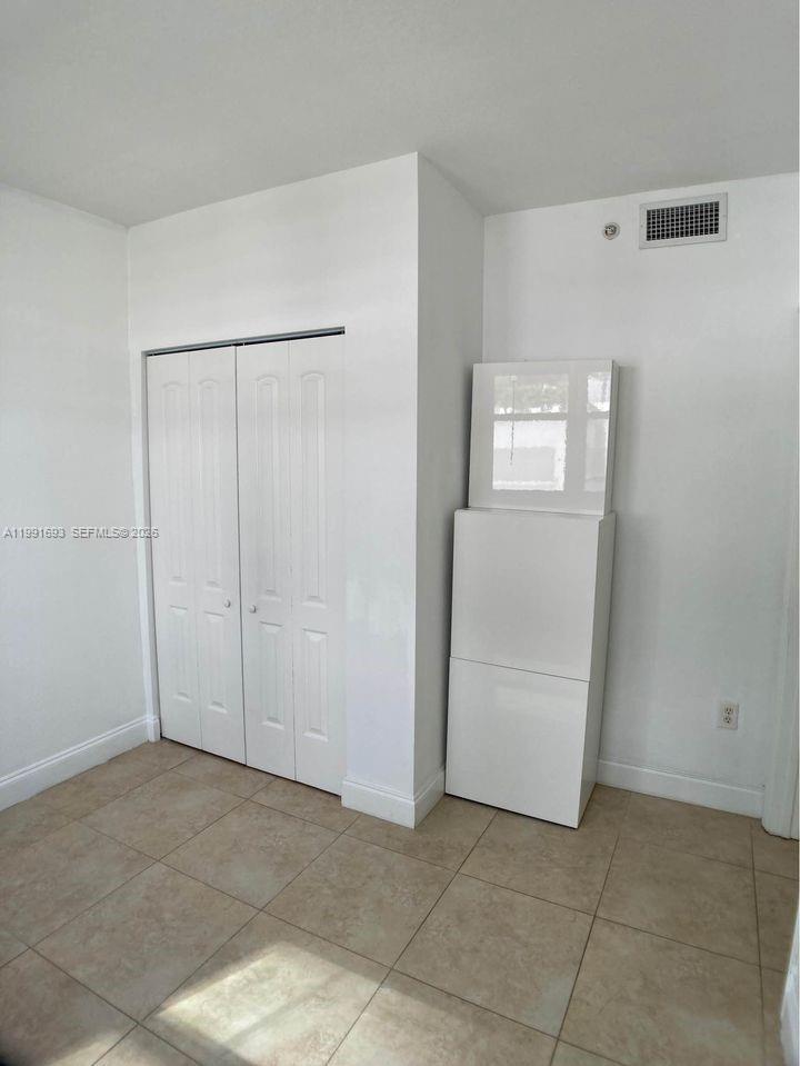 MOON BAY OF MIAMI CONDO - Residential Lease