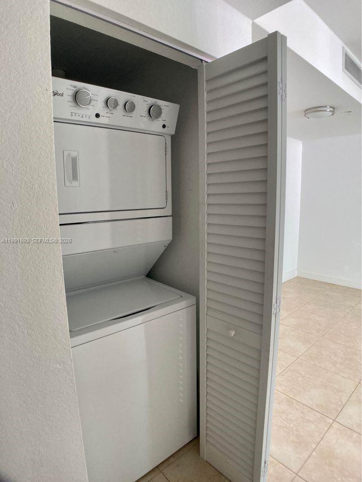 MOON BAY OF MIAMI CONDO - Residential Lease