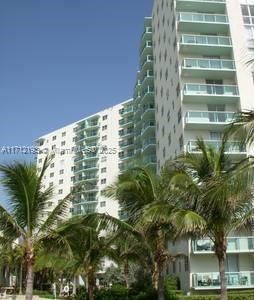 TIDES ON HOLLYWOOD BEACH - Residential