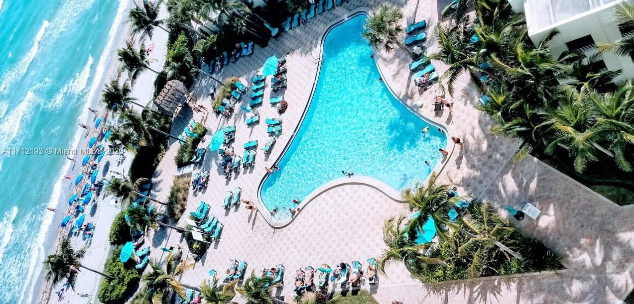 TIDES ON HOLLYWOOD BEACH - Residential