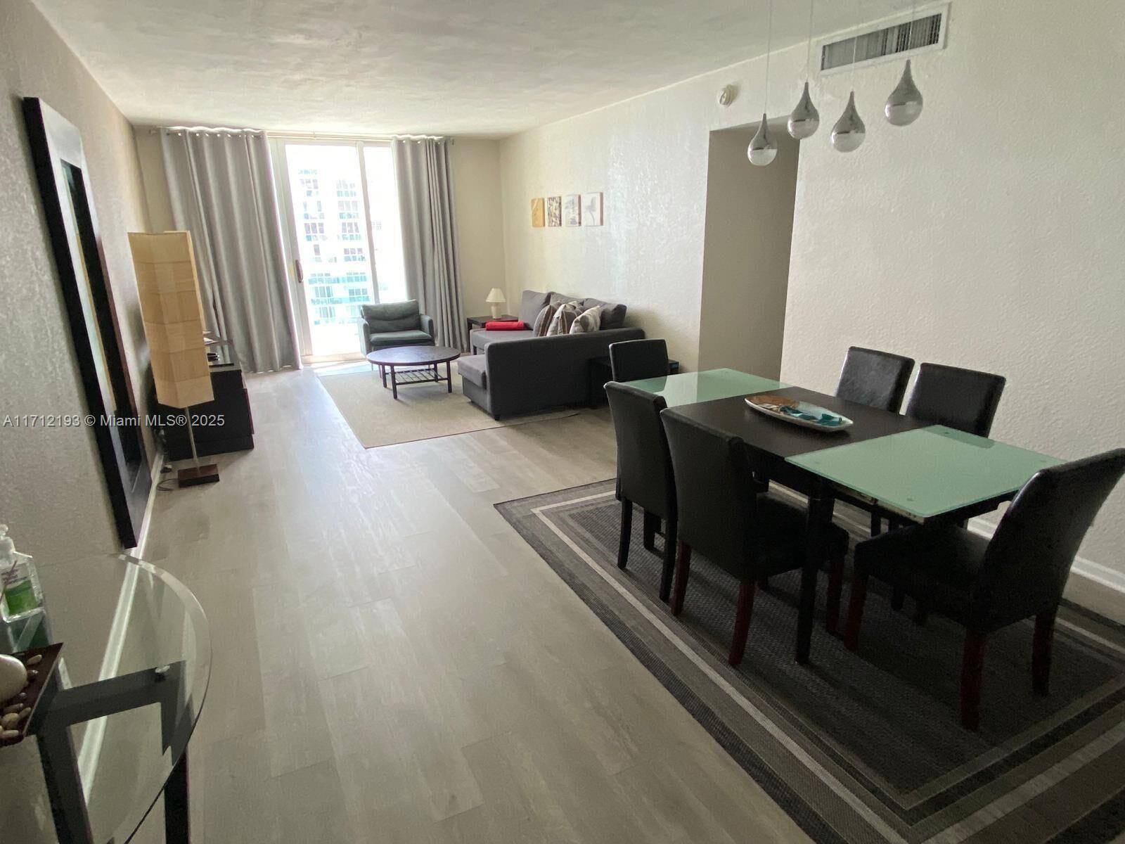 TIDES ON HOLLYWOOD BEACH - Residential