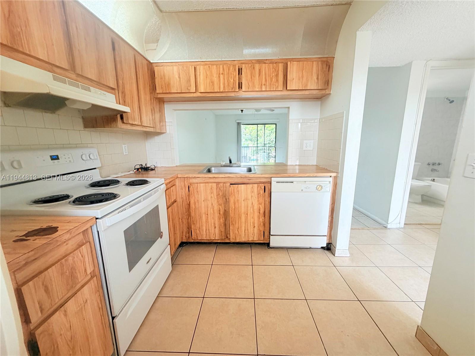 PINE LAKE SEVEN CONDO - Residential