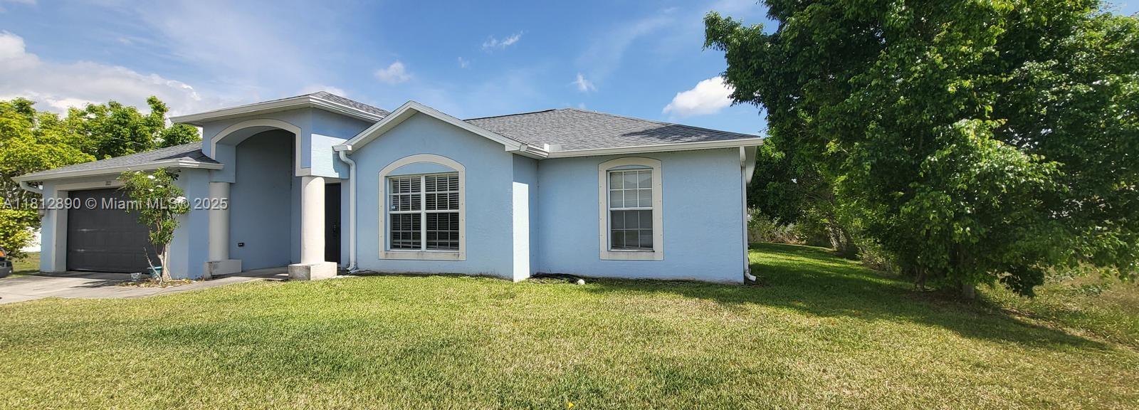 2022 Nw 9th Terrace, Cape Coral, Lee County, Florida - 3 Bedrooms  
2 Bathrooms - 