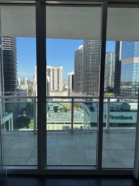 951 Brickell Ave 2307