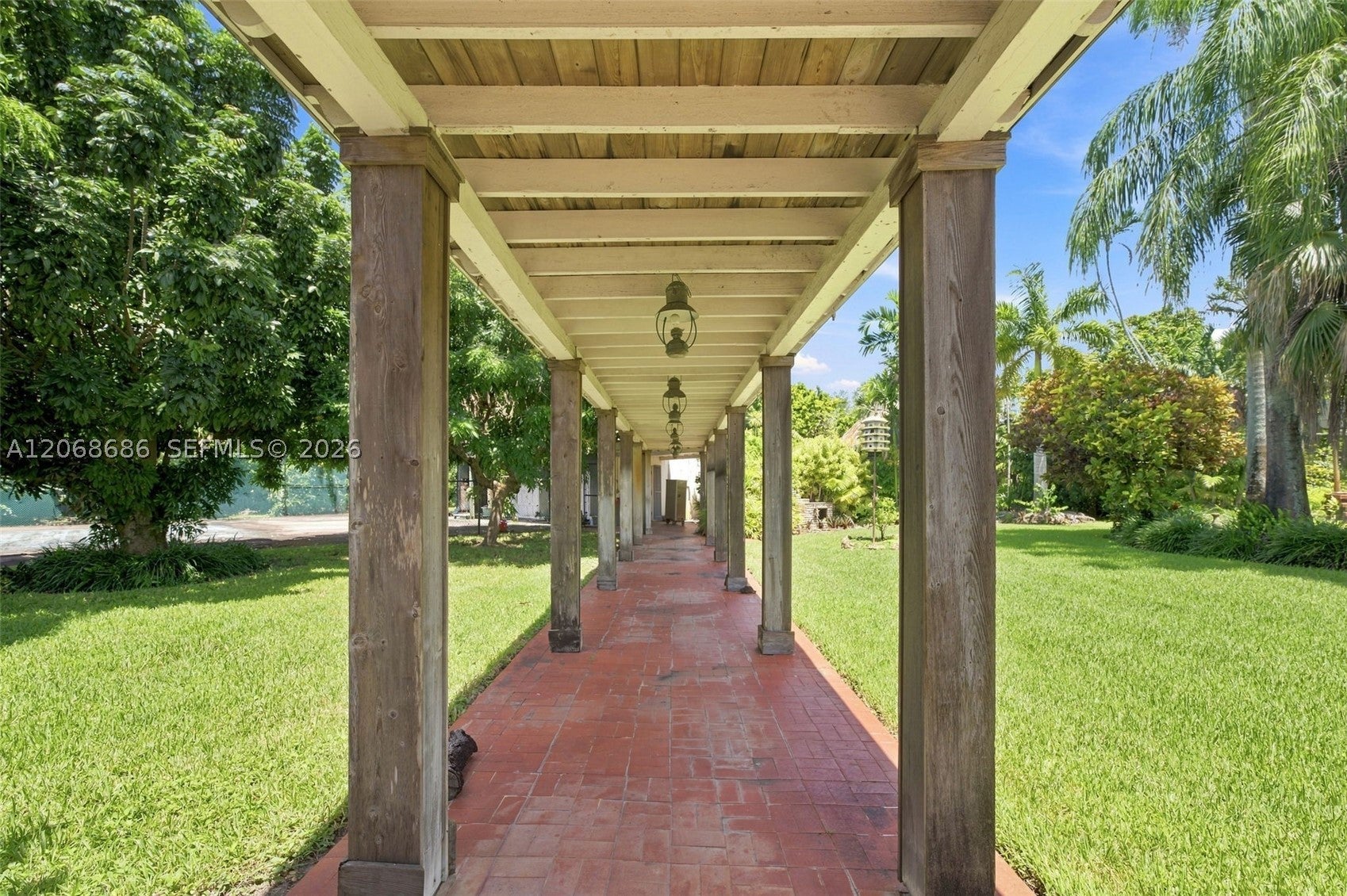 A Rare Trophy Asset: 5-Acre Development Opportunity Near Coral GablesW – image 20