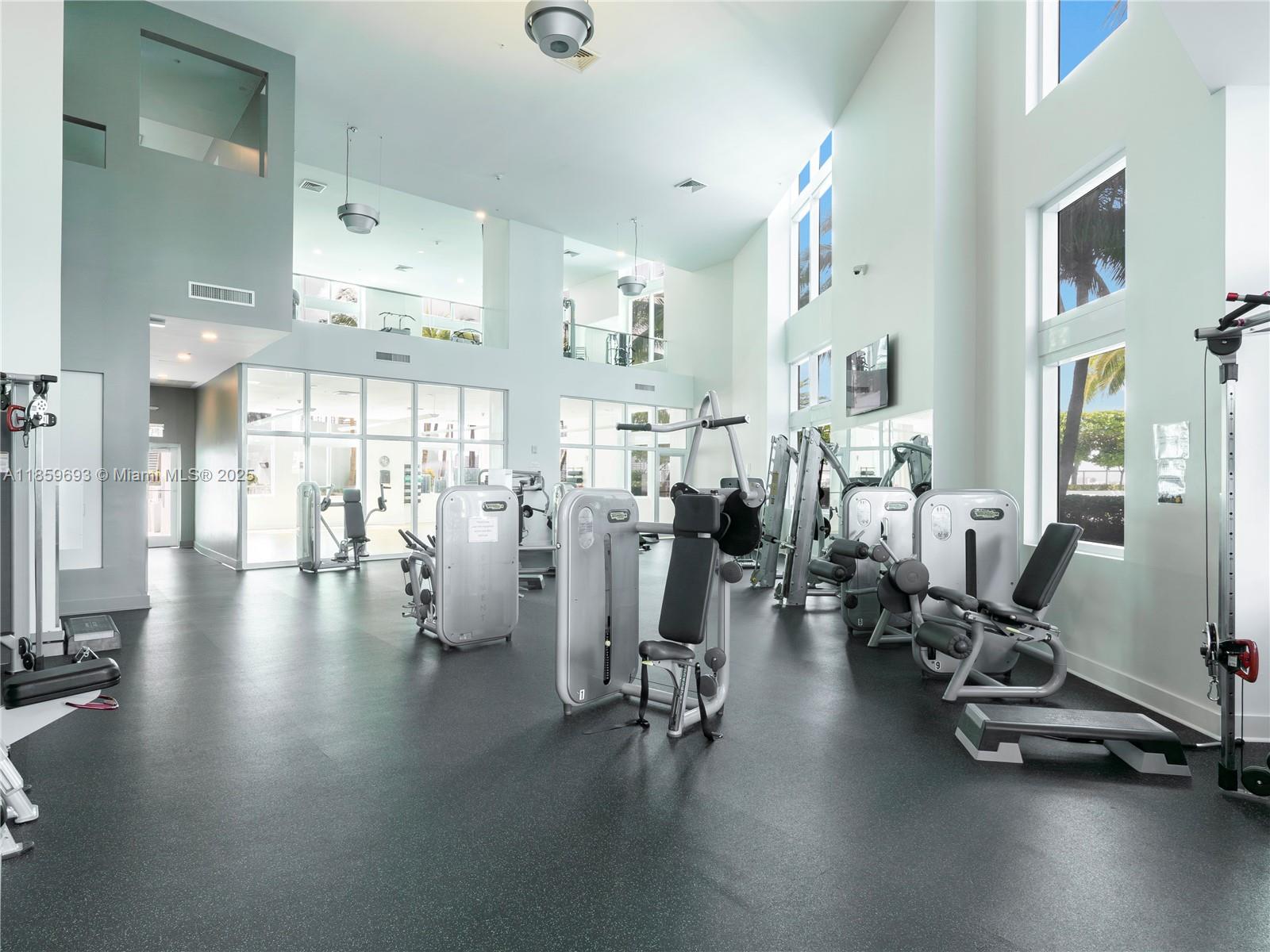 QUANTUM ON THE BAY CONDO - Residential