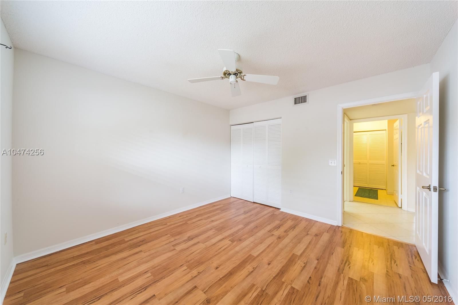 SUNRISE LAKES 193 CONDO - Residential