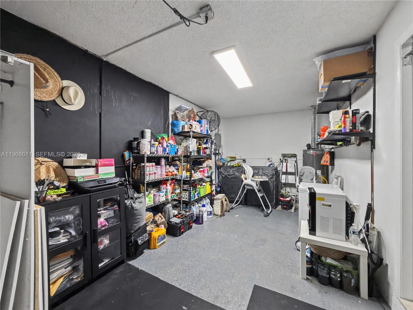 DEVON AIRE ESTATES SEC 1 - Residential