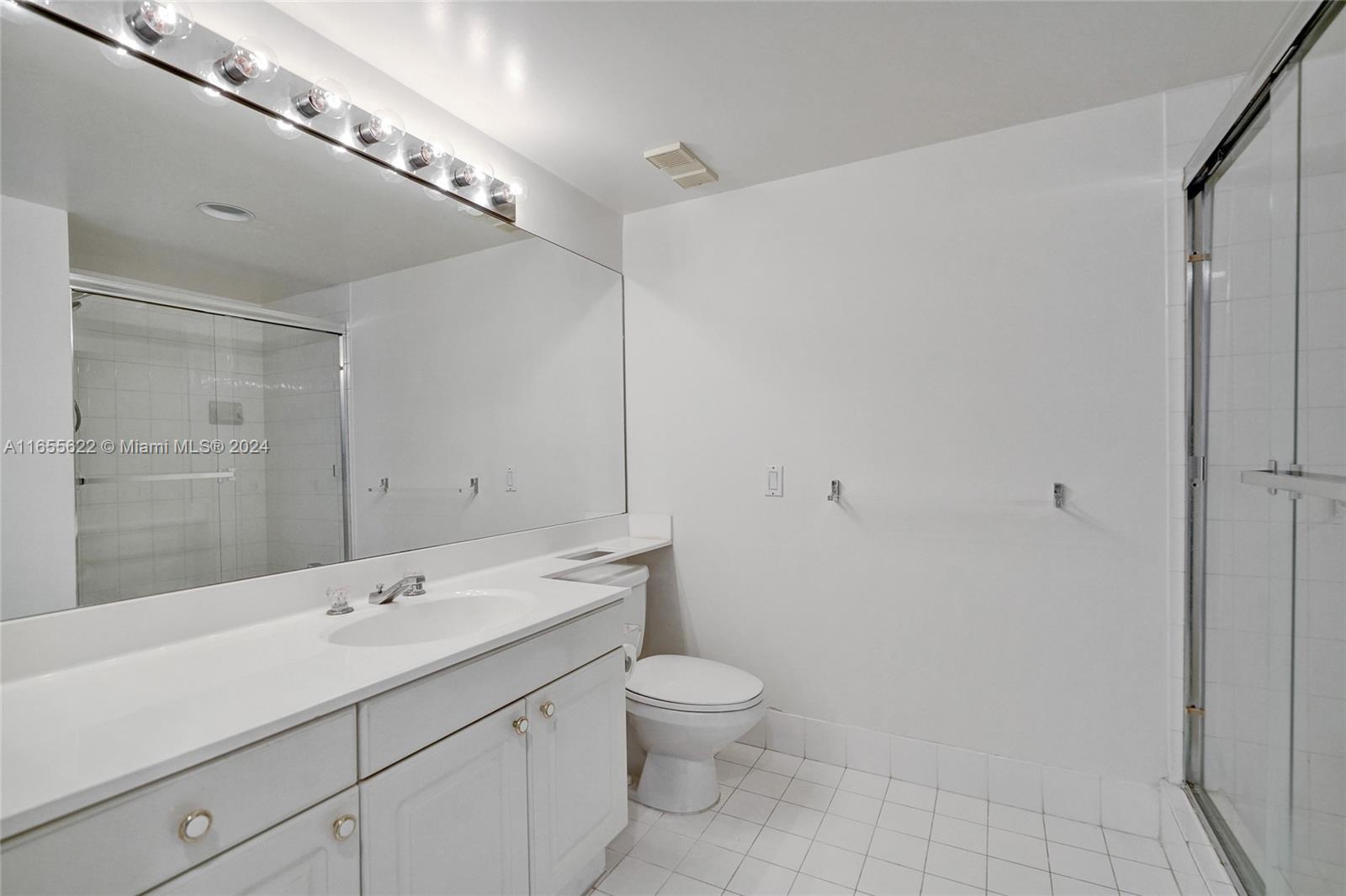 HARBORSIDE - Residential