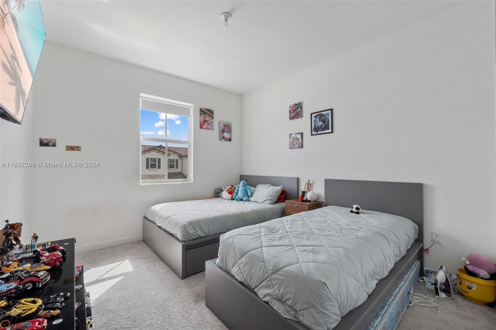WESTVIEW - Residential