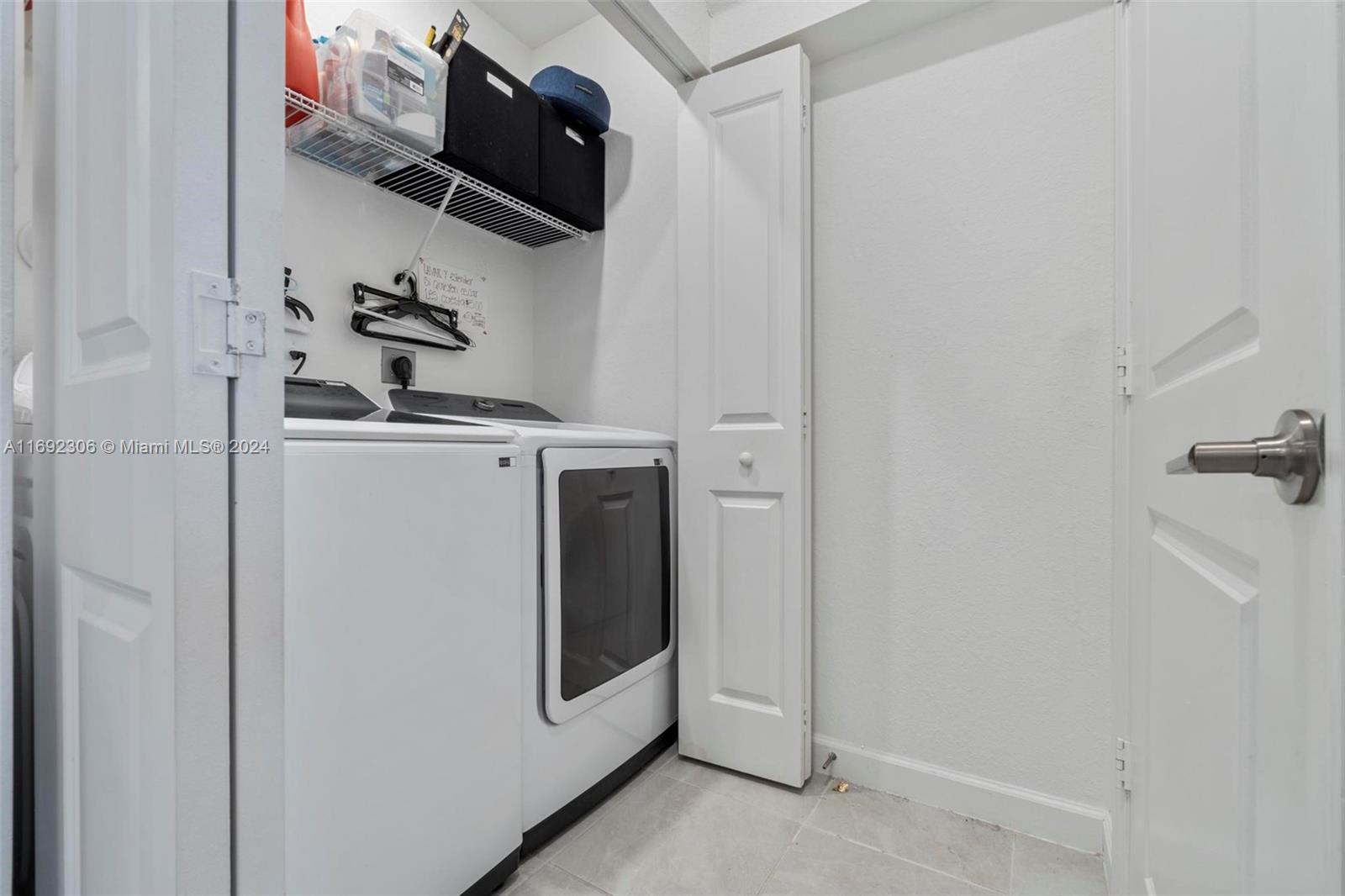 WESTVIEW - Residential