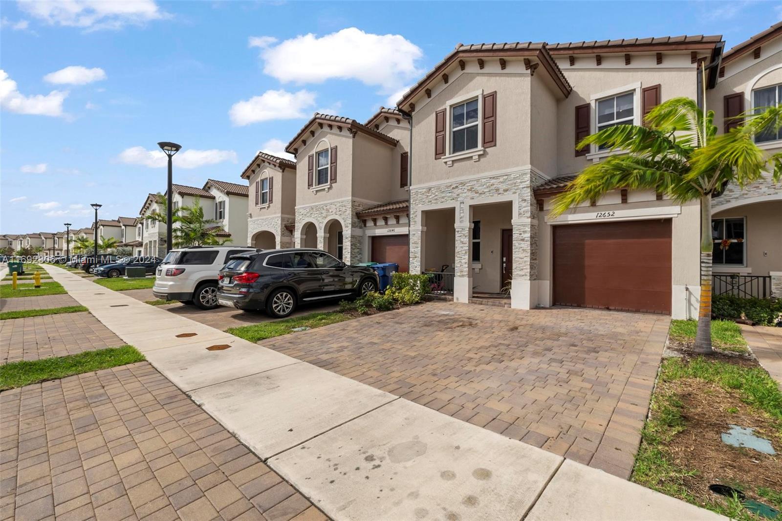 WESTVIEW - Residential