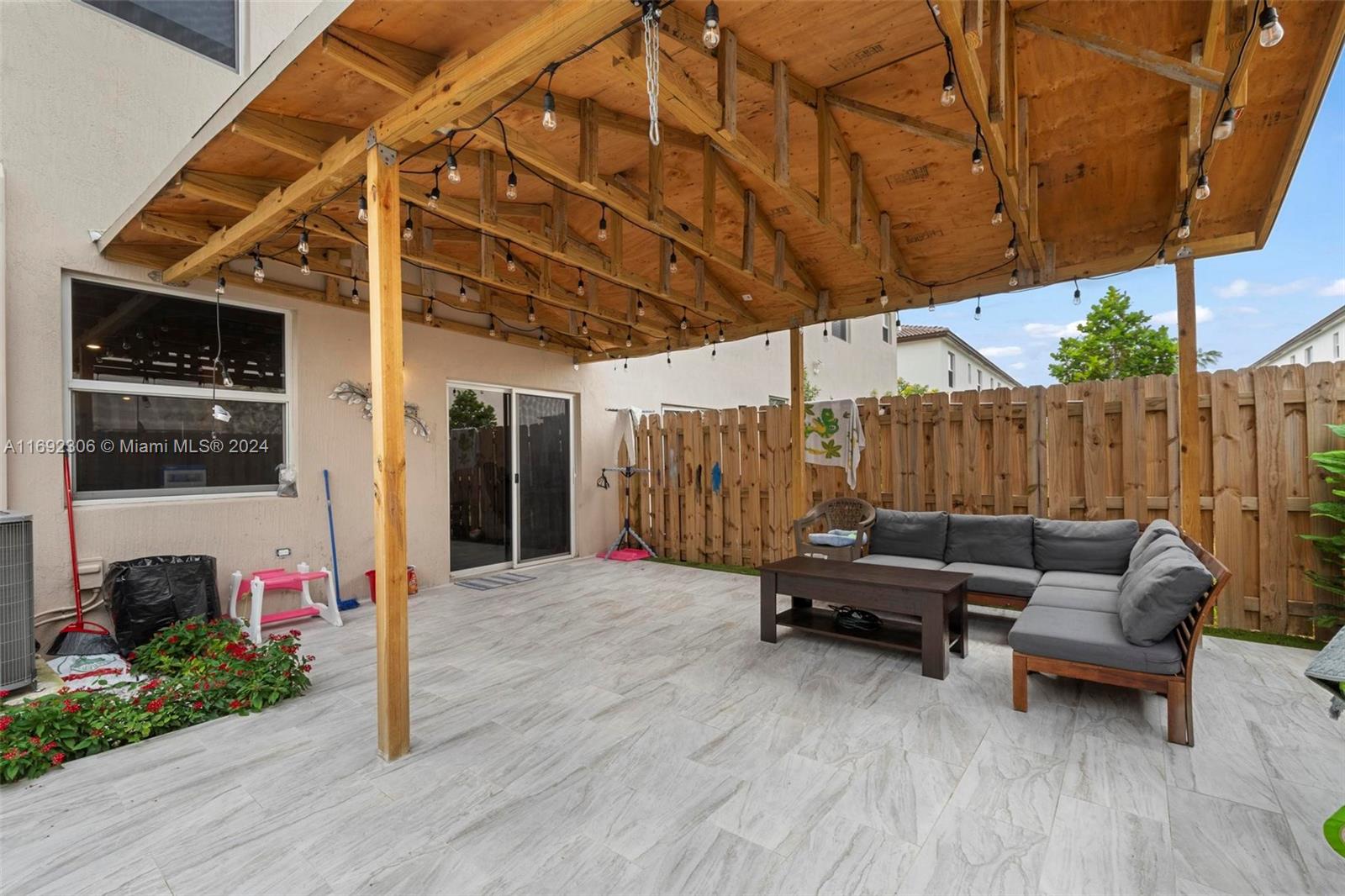 WESTVIEW - Residential