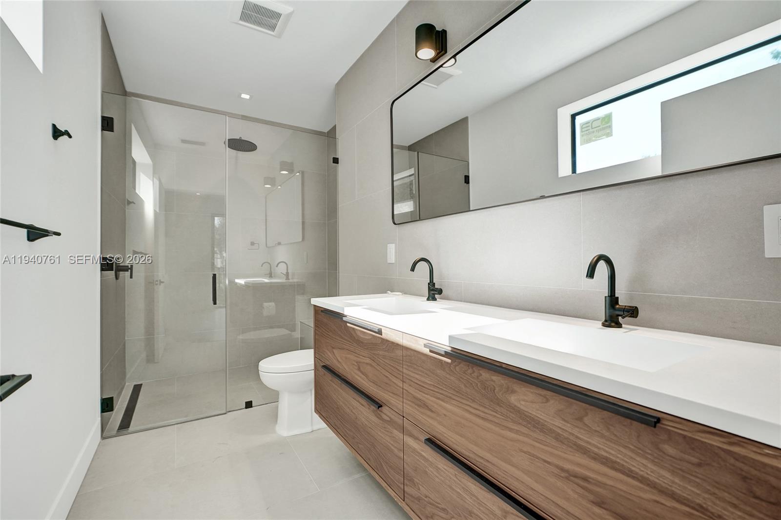 CARTERS ADDN TO C GR - Residential