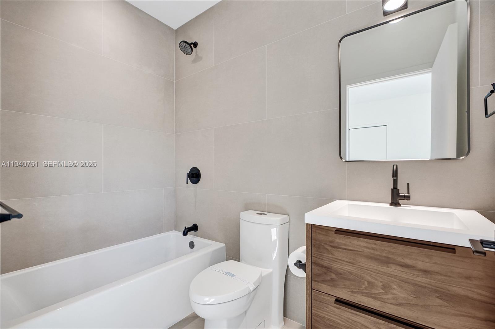 CARTERS ADDN TO C GR - Residential