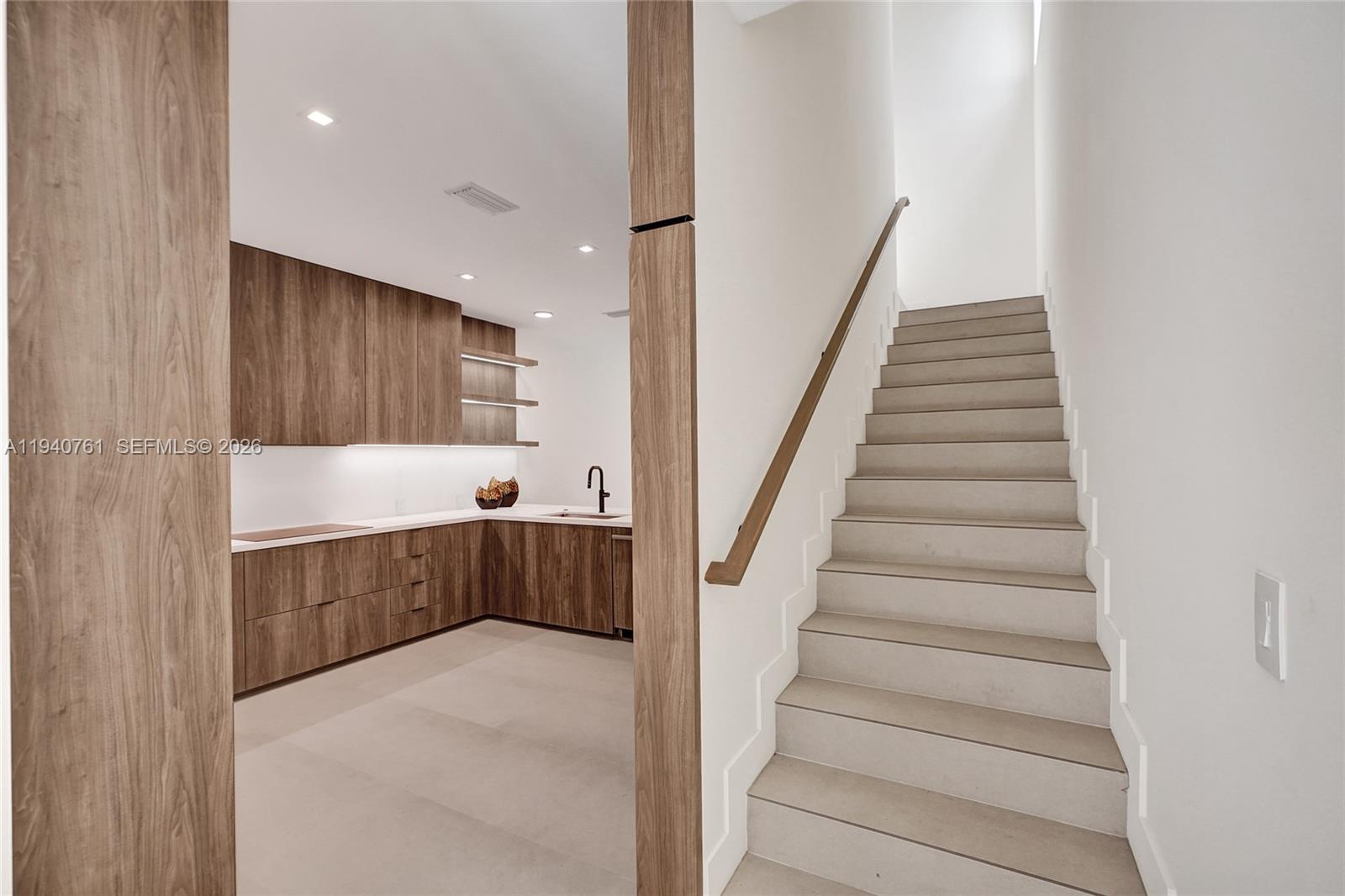 CARTERS ADDN TO C GR - Residential