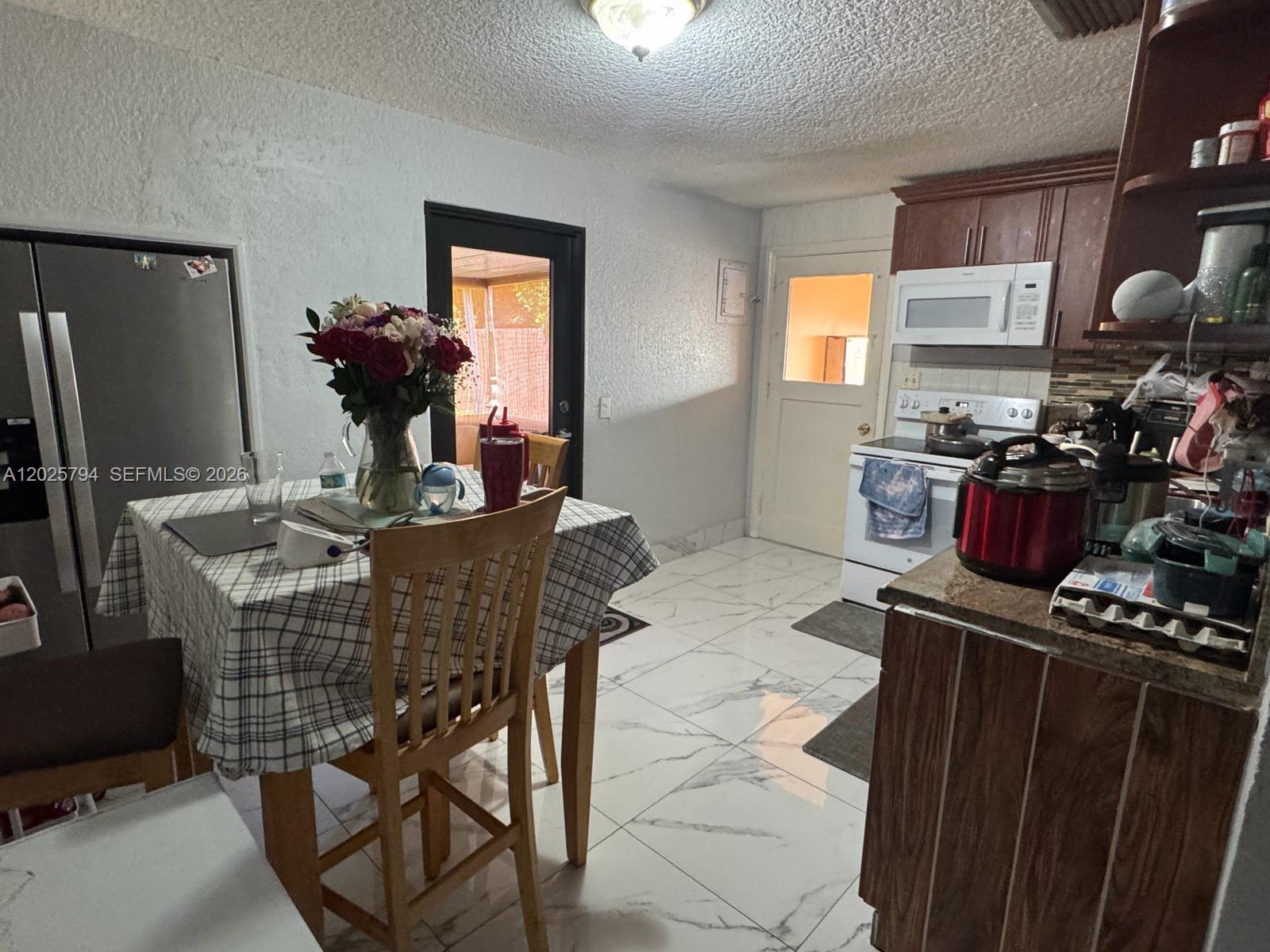 HOLLYWOOD BEACH GARDENS - Residential Income
