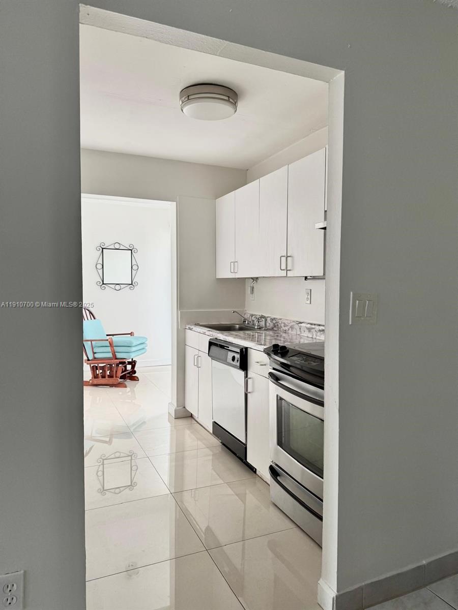 SUNNY SHORES SOUTH CONDO - Residential Lease