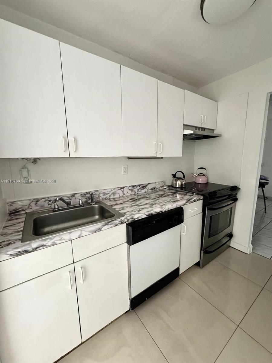 SUNNY SHORES SOUTH CONDO - Residential Lease