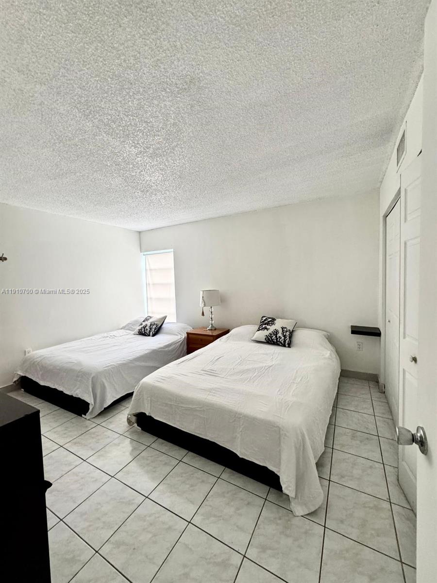 SUNNY SHORES SOUTH CONDO - Residential Lease