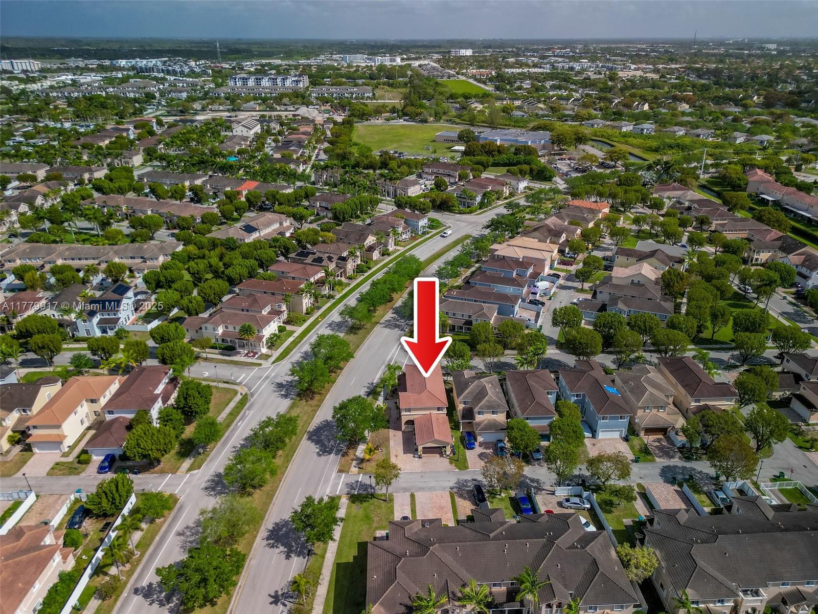 MANDARIN LAKES - Residential