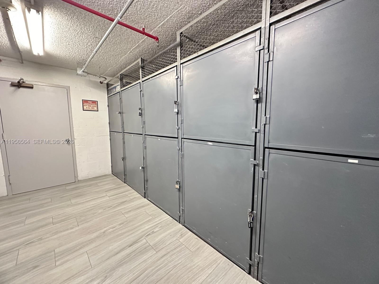 PLAZA OF AMERICAS CONDO P - Residential