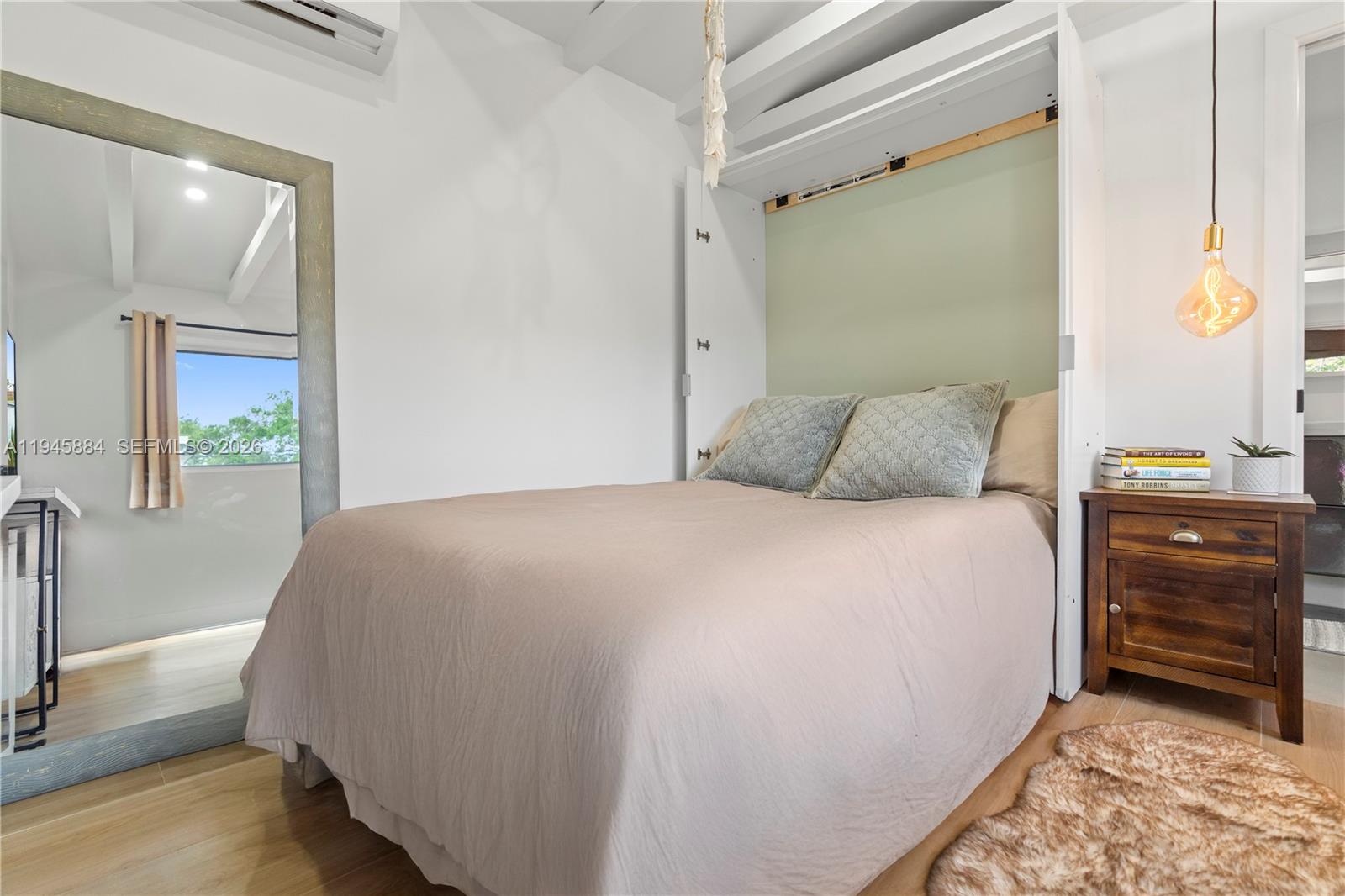 BISCAYNE LAWN AMD PLAT - Residential