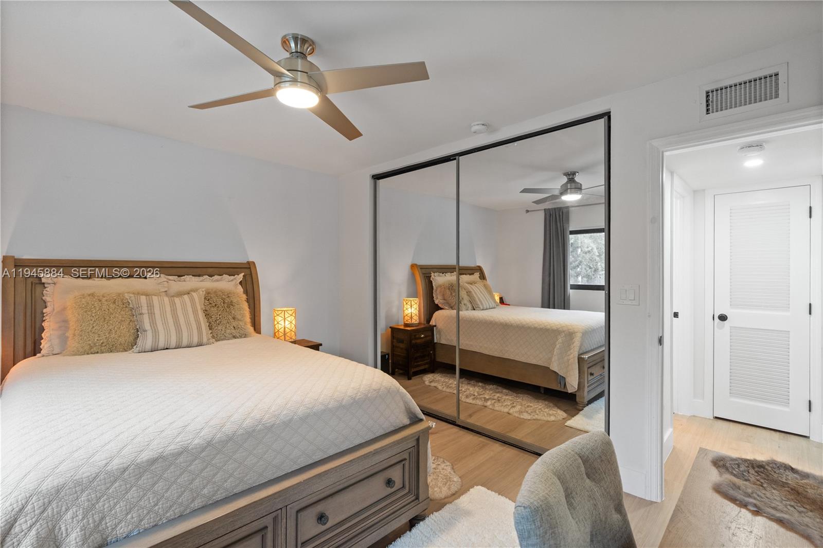 BISCAYNE LAWN AMD PLAT - Residential