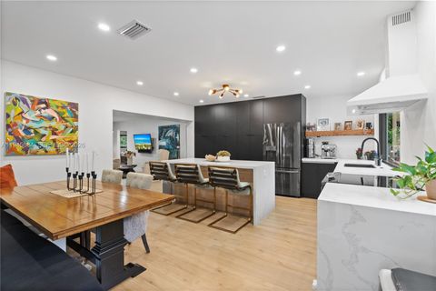 1106 NE 119th St Biscayne Park FL 33161