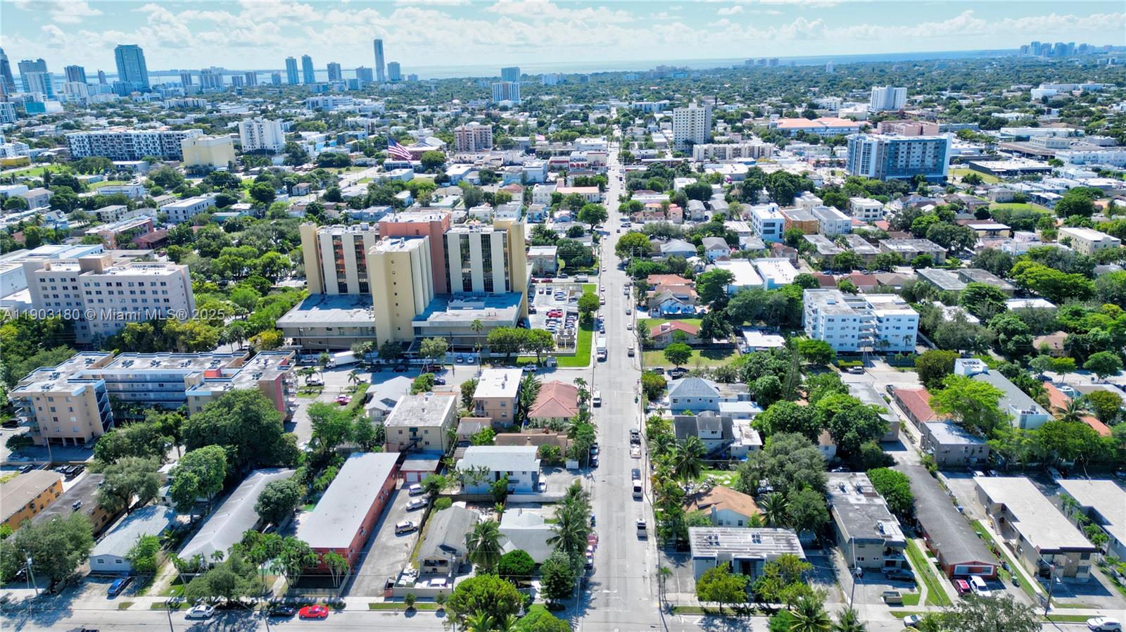 LAWRENCE ESTATE LAND CO - Land